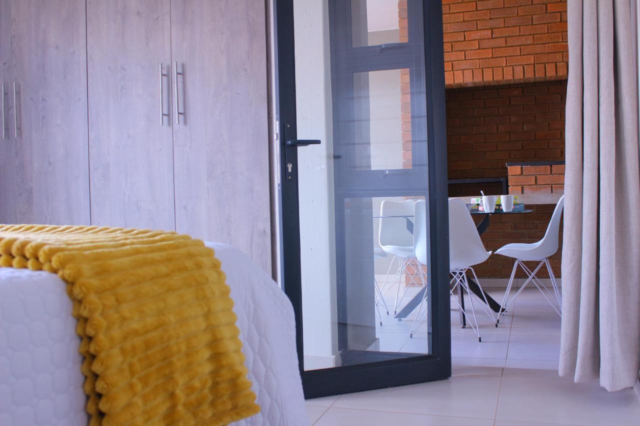 Apartamento Airport Heights Boksburg Exterior foto